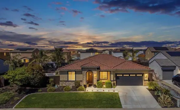 2032 Coffee Creek Way, Plumas Lake, CA 95961