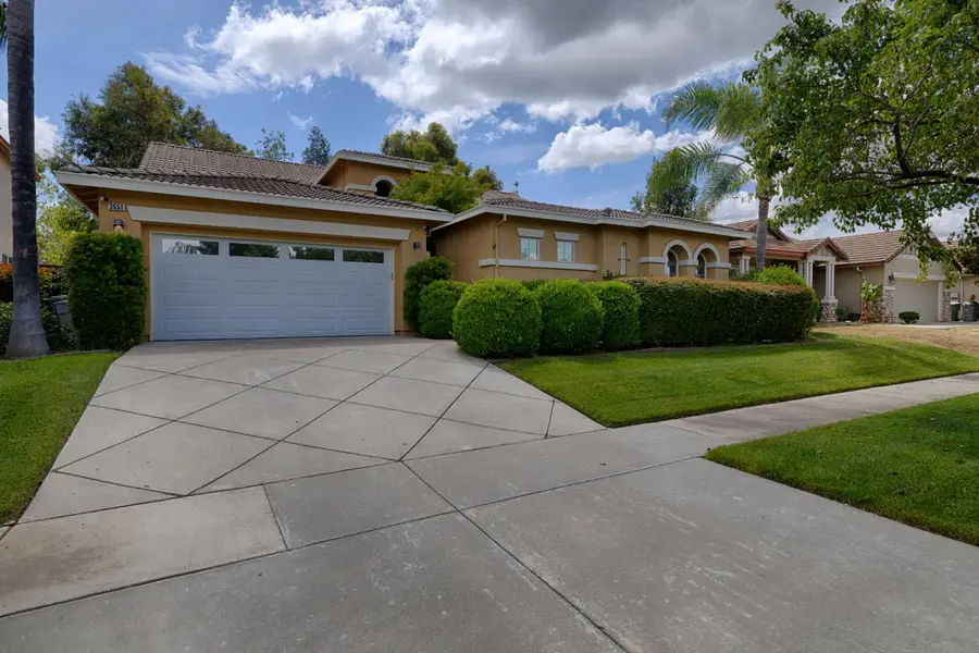 3651 Goldenstar Street, Plumas Lake, CA 95961 - #2