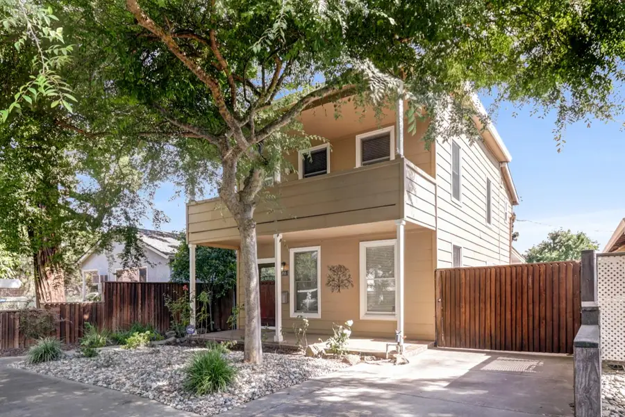 3056 6th Avenue, Sacramento, CA 95817 - #2