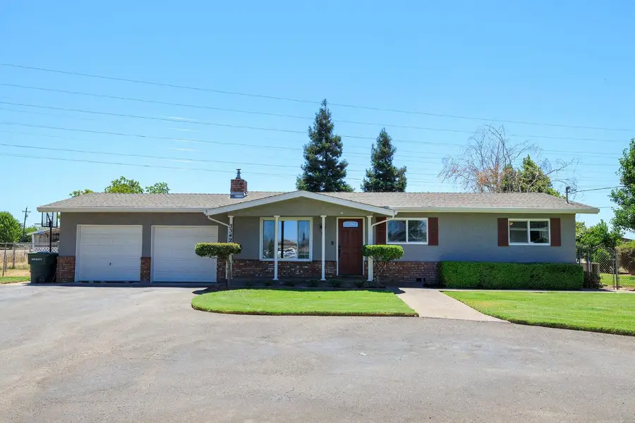 3342 Minniear Avenue, Modesto, CA 95357 - #2