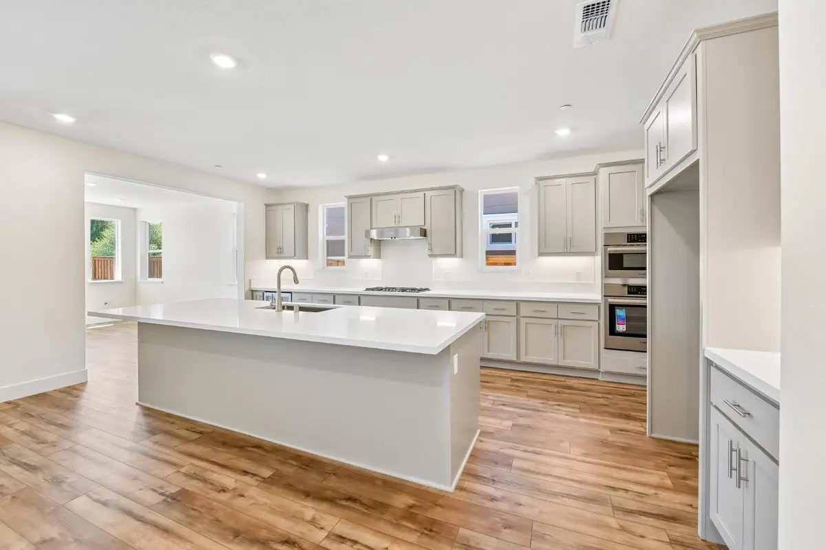 2350 Briar Meadow Circle, Auburn, CA 95603 - #1