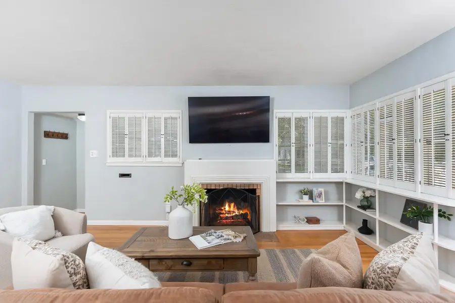 2717 17th Street, Sacramento, CA 95818 - #2
