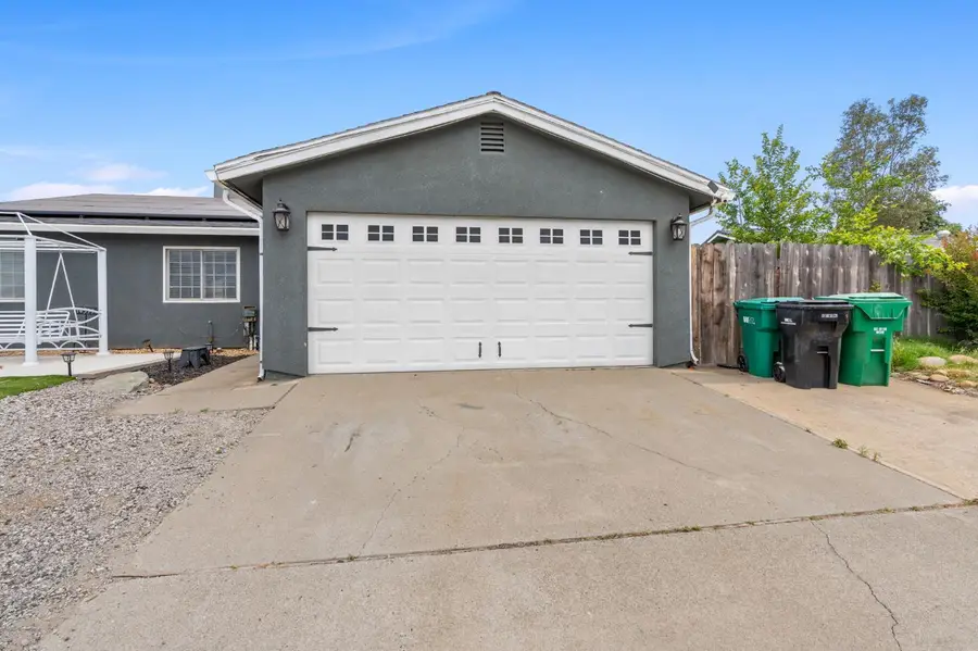 14399 E Juniper Avenue, Lockeford, CA 95237 - #3
