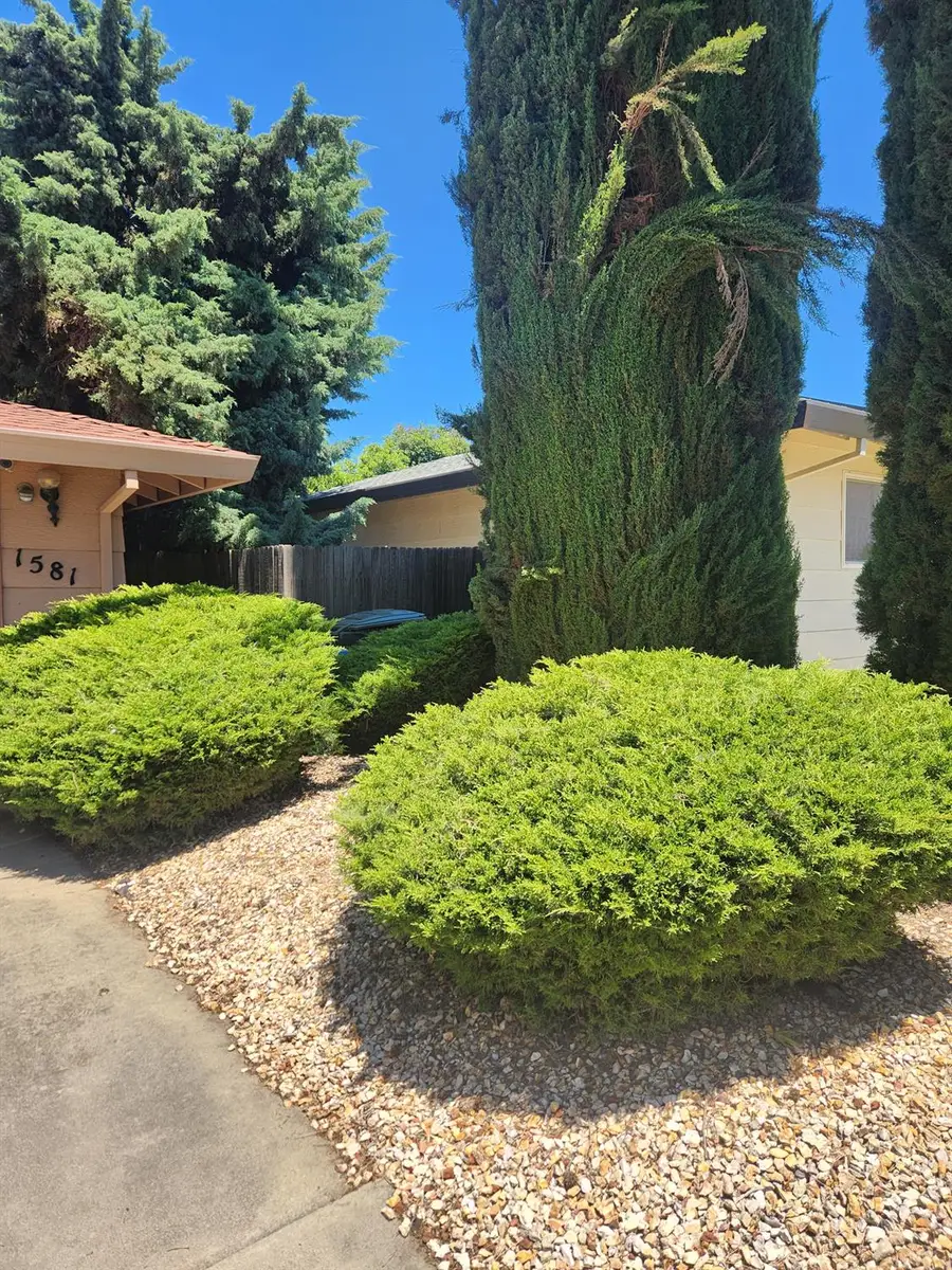 1581 Valley View Drive, Yuba City, CA 95993 - #2