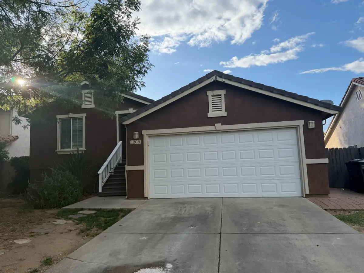 1209 Crater Avenue, Modesto, CA 95351 - #1