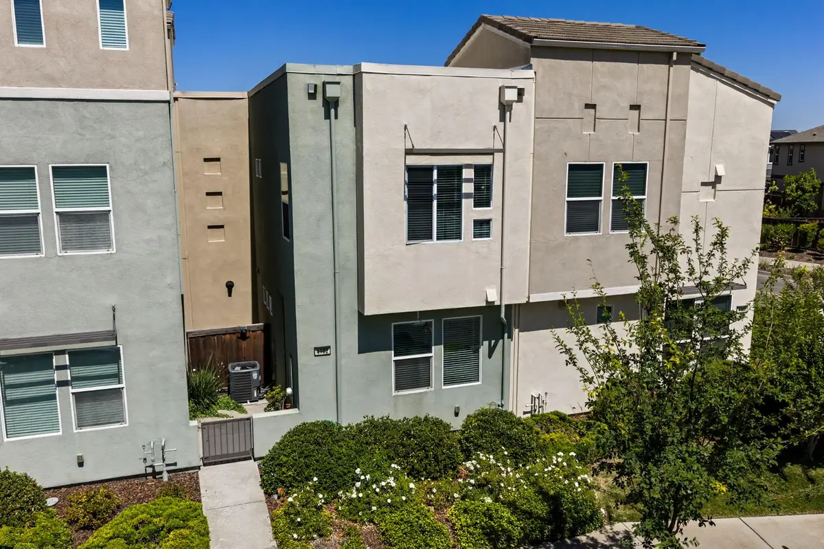 4102 Beechcraft Way, Sacramento, CA 95834 - #1