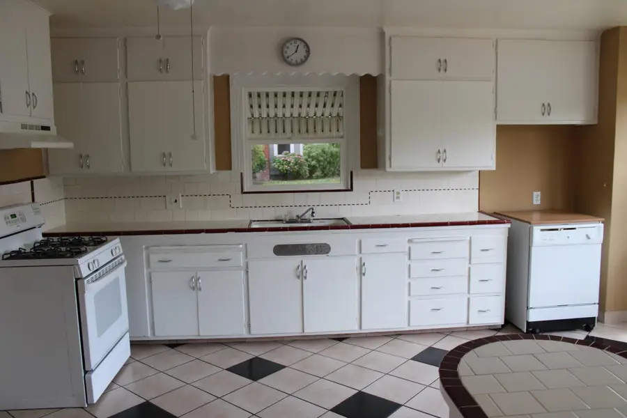 405 W Beverly Place, Tracy, CA 95376 - #3