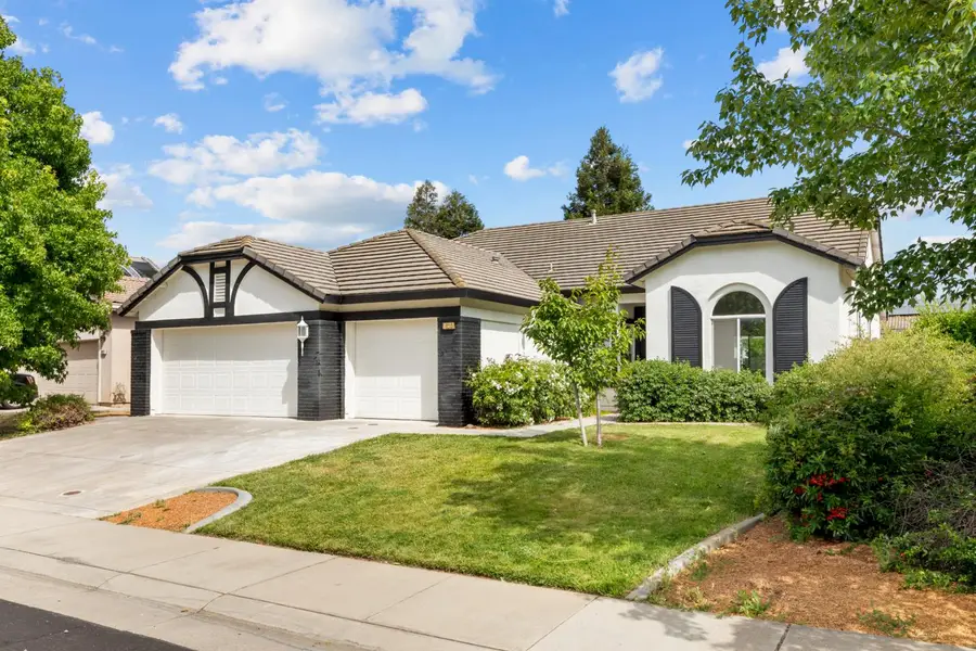 10233 Stathos Drive, Elk Grove, CA 95757 - #2