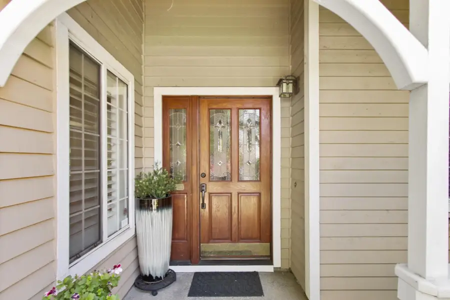 9282 Porto Vista Court, Elk Grove, CA 95624 - #2