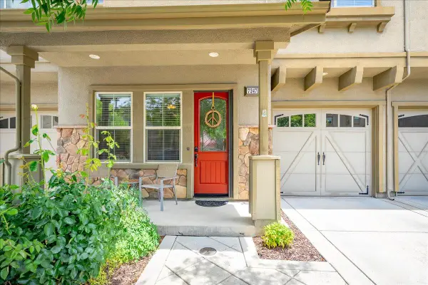 7247 Orchard Circle, Penryn, CA 95663