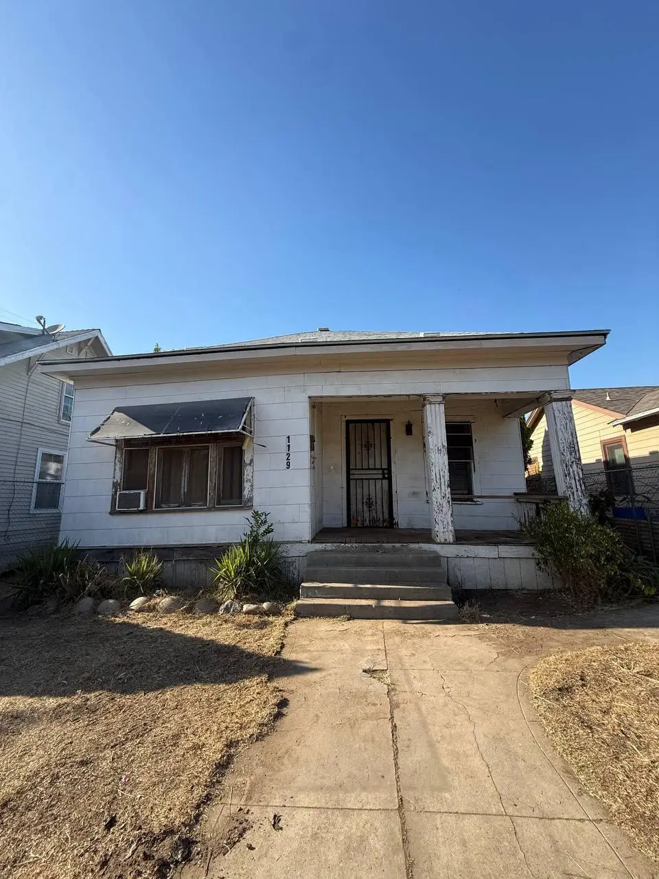 1129 E Nevada Avenue, Fresno, CA 93701 - #1