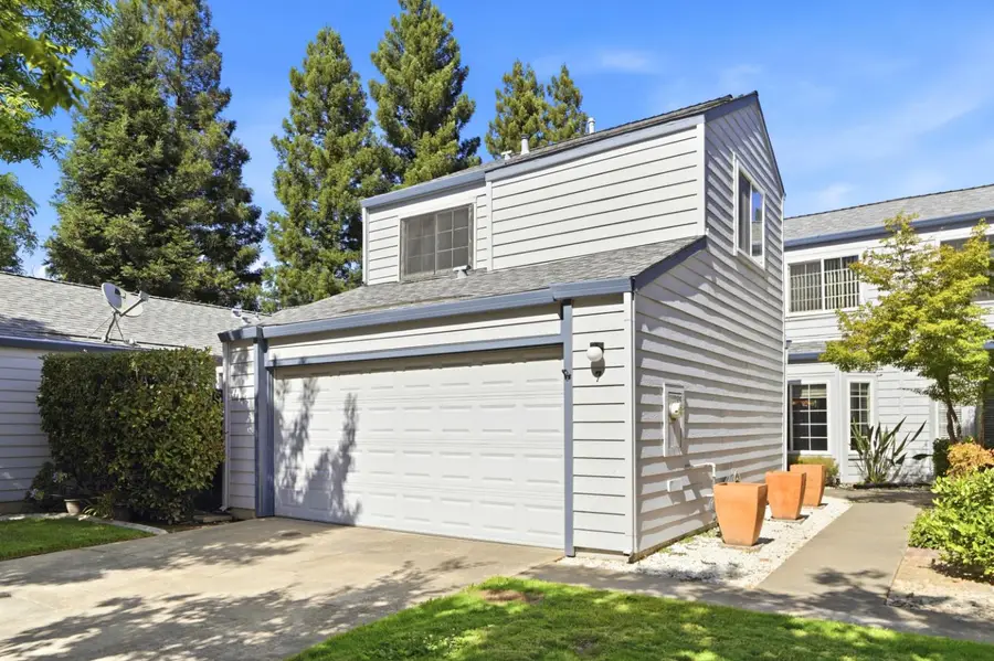 3813 Pasadena Avenue #7, Sacramento, CA 95821 - #2