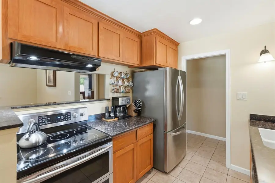 3701 Chamberlain Way, Carmichael, CA 95608 - #3