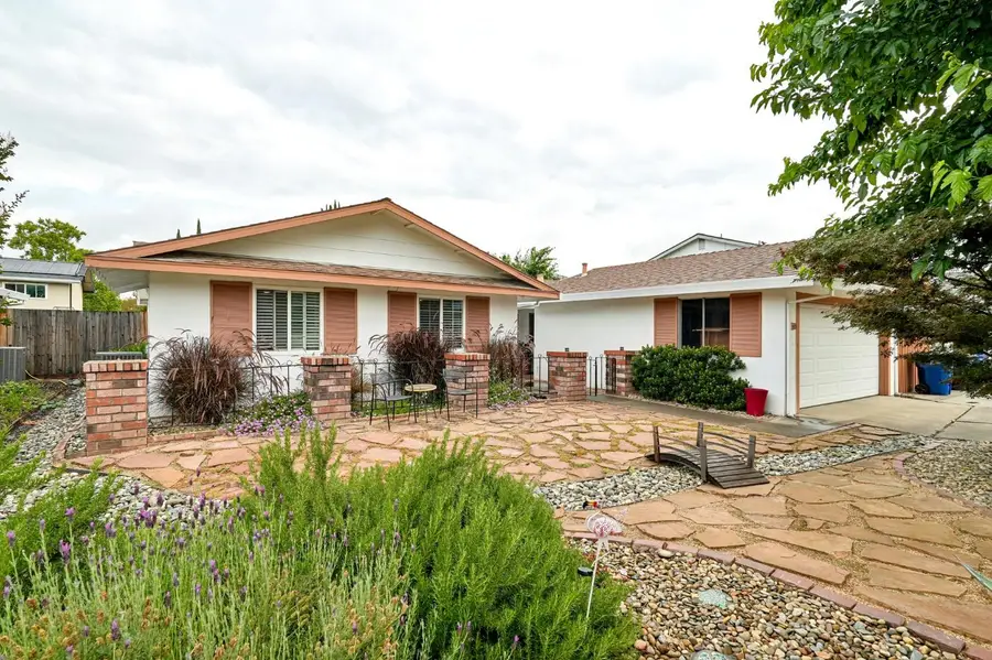 6821 Kettering Circle, Fair Oaks, CA 95628 - #2