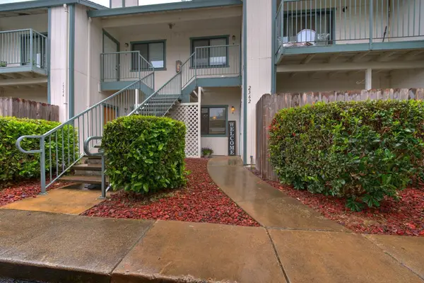 2362 Alta Garden Lane #A, Sacramento, CA 95825