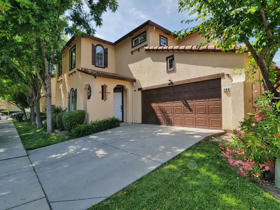 200 Dragonfly Circle, Sacramento, CA 95834 - #2