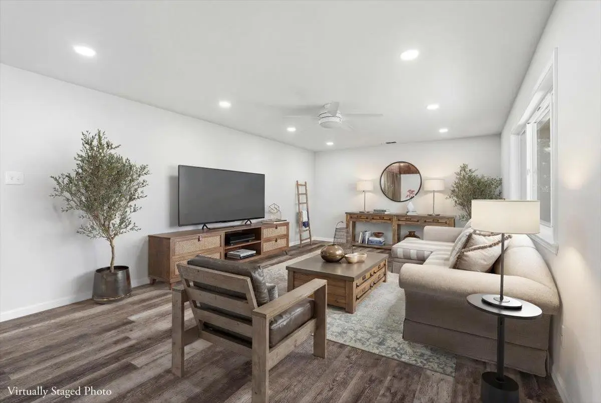 4607 Hixon Circle, Carmichael, CA 95608 - #1