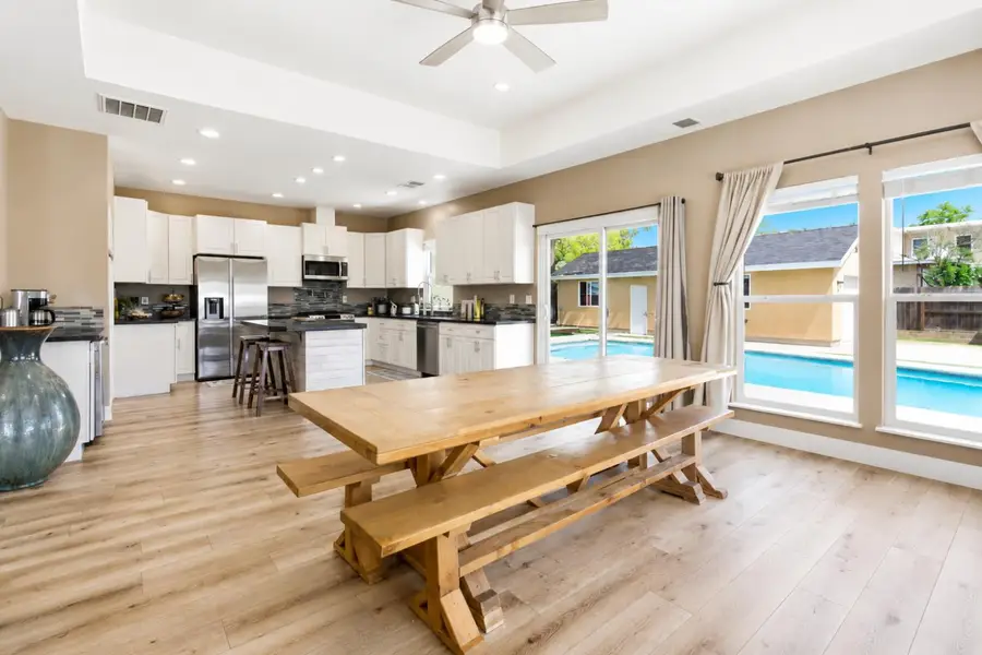 4856 Hazelwood Avenue, Carmichael, CA 95608 - #2