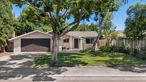 2651 Manzanita Avenue, Stockton, CA 95207