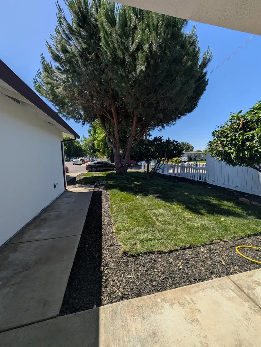 2031 Mendocino Avenue, Stockton, CA 95204 - #3