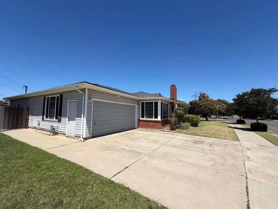 2275 5th Street, Atwater, CA 95301 - #3