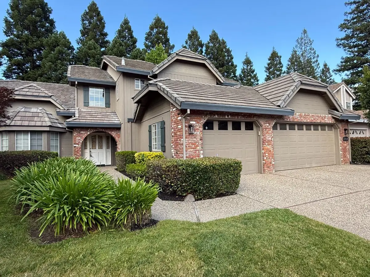2760 Prestwick Drive, Roseville, CA 95661 - #1