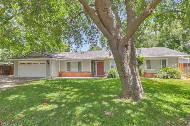 8986 Lansdowne Court, Elk Grove, CA 95624 - #2