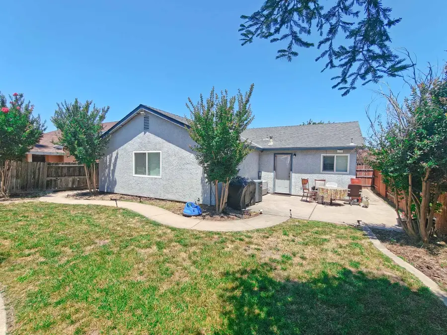 8272 Summer Falls Circle, Sacramento, CA 95828 - #2