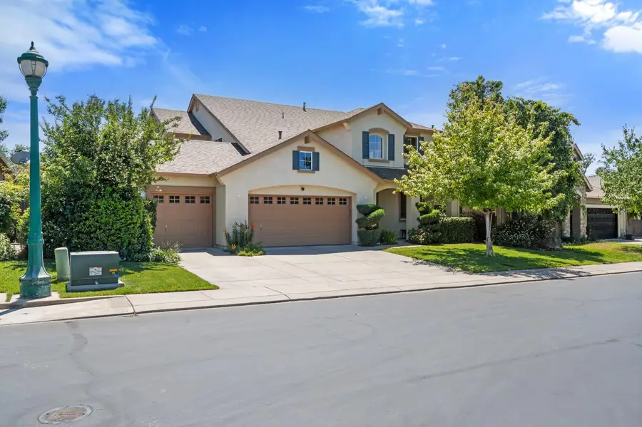 13316 Rivercrest Drive, Waterford, CA 95386 - #2