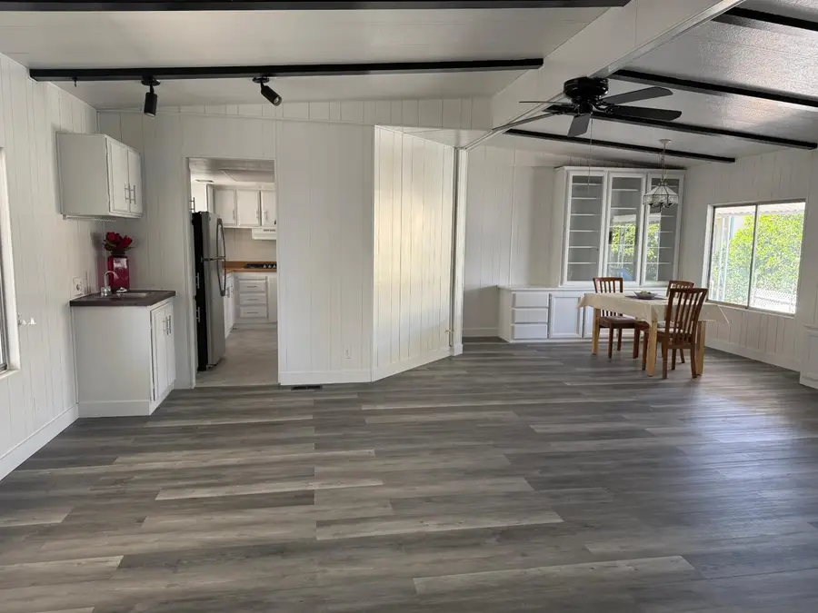 161 Magnolia, Sacramento, CA 95828 - #2