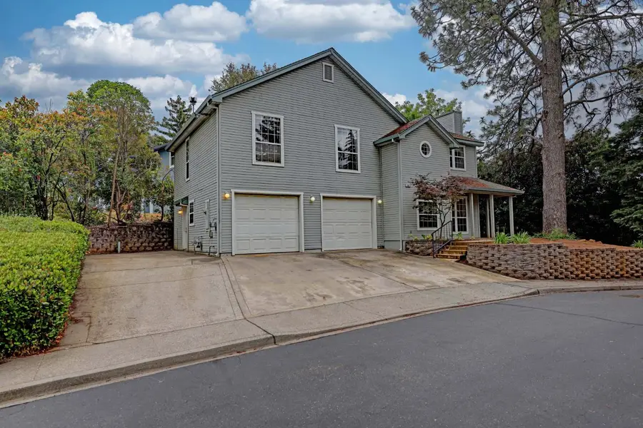 10016 Brentwood Circle, Auburn, CA 95603 - #2