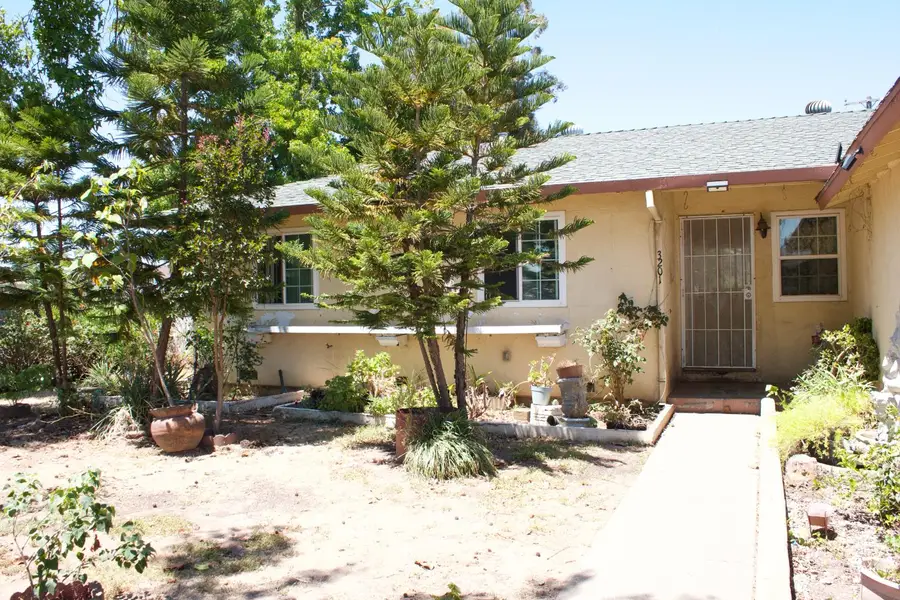 3201 Trentwood Way, Sacramento, CA 95822 - #2