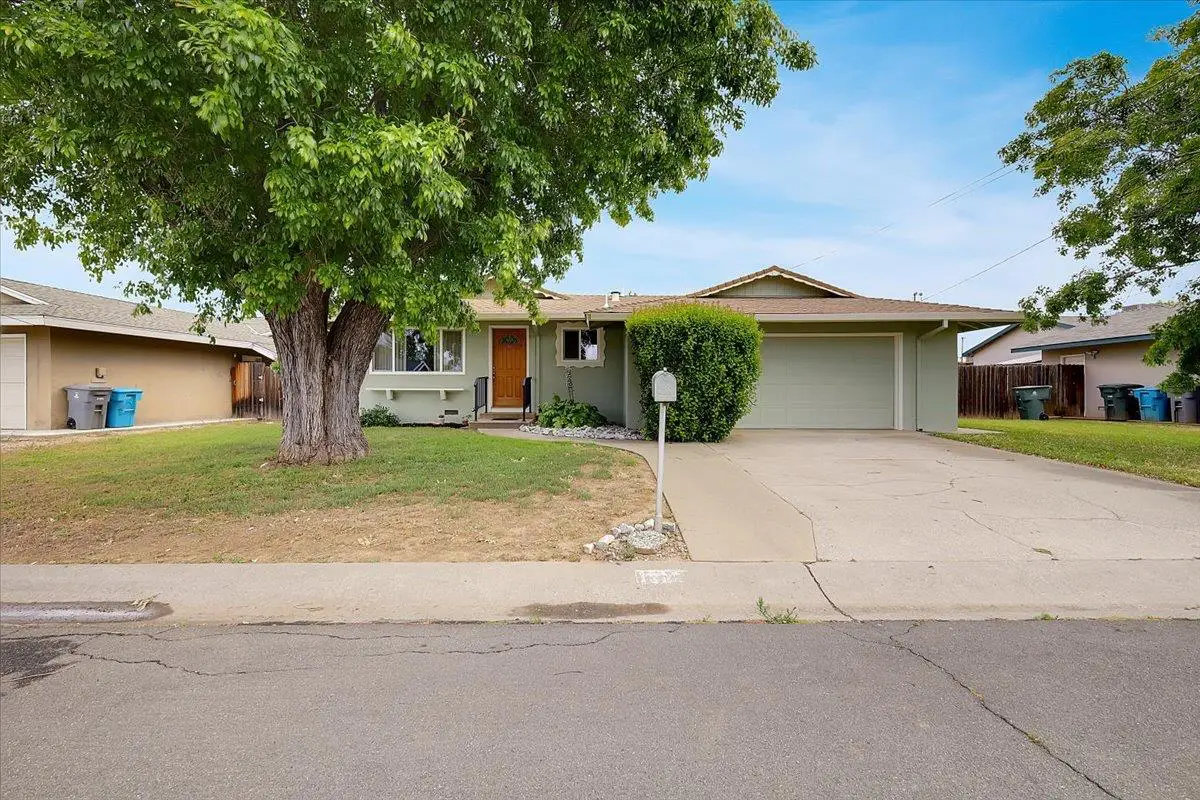 1328 Crest Drive, Yuba City, CA 95993 - #1