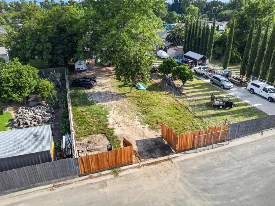 1005 Hawk Avenue, Sacramento, CA 95833 - #2