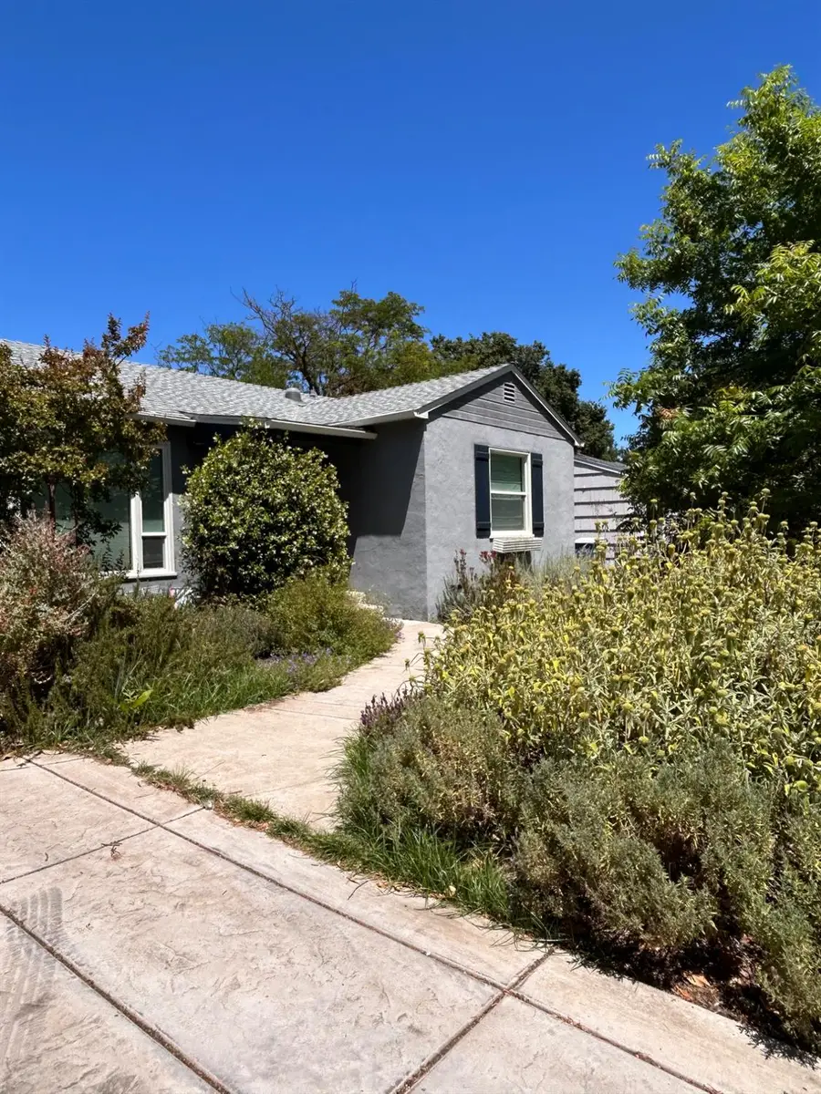 2261 Knight Way, Sacramento, CA 95822 - #2