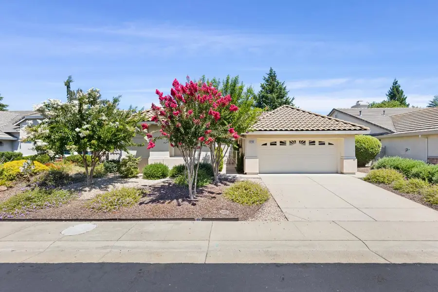 5596 Lantern Grove Lane, Roseville, CA 95747 - #3