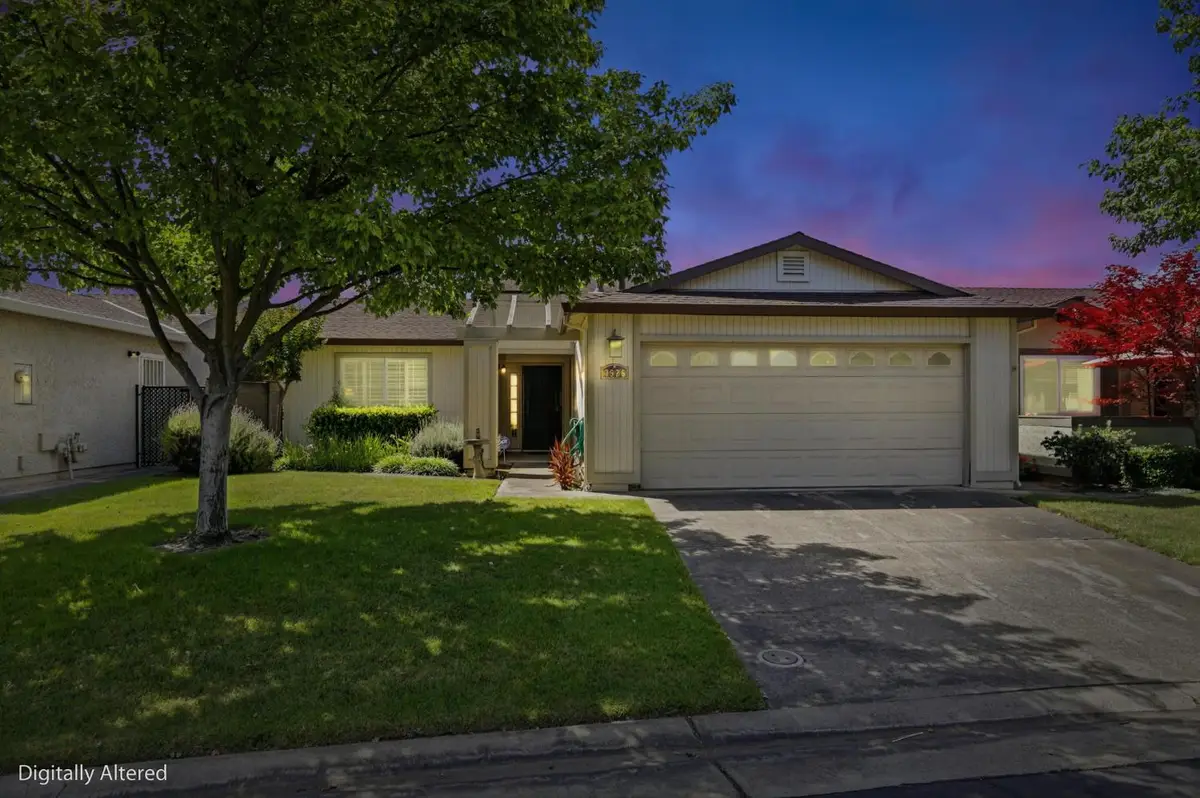 7526 Sunfaire Lane, Sacramento, CA 95828 - #1