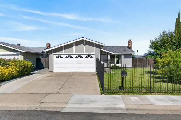 7920 Deer Water Drive, Sacramento, CA 95823