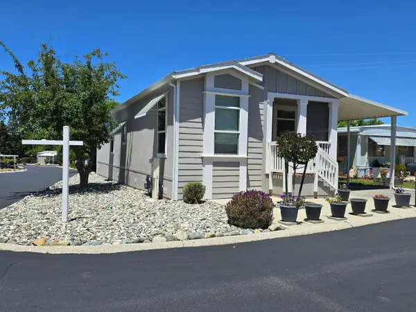 97 Narcissus Avenue, Auburn, CA 95603