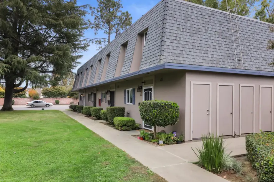 2416 W Turner Road, Lodi, CA 95242 - #2