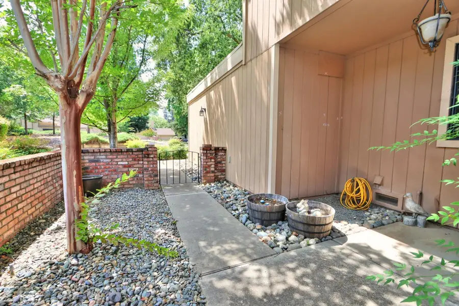 7046 San Altos Circle, Citrus Heights, CA 95621 - #3