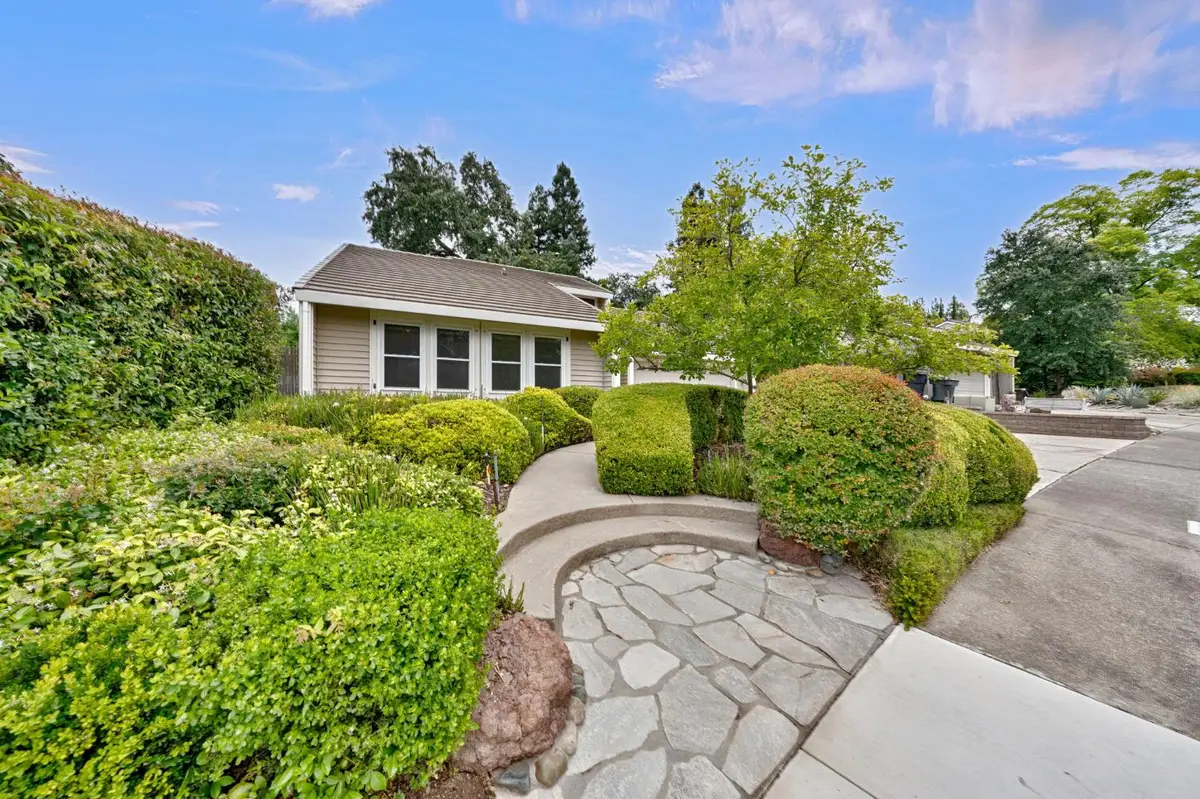 5208 Lincoln Villa Way, Fair Oaks, CA 95628 - #1