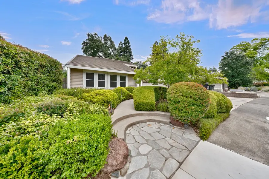 5208 Lincoln Villa Way, Fair Oaks, CA 95628 - #3