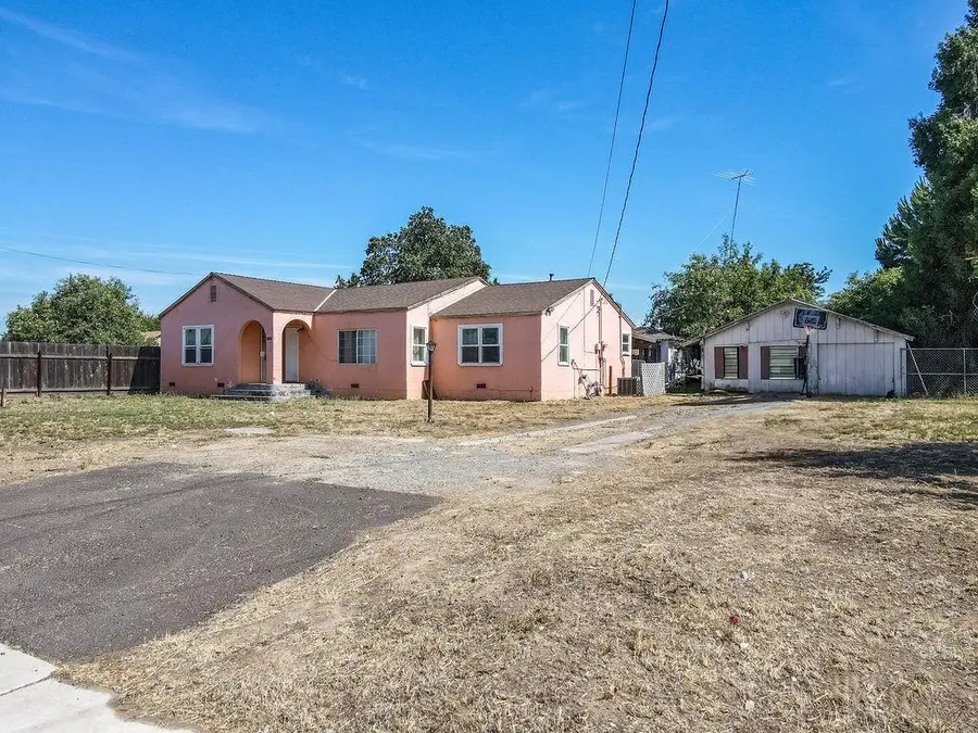 12224 Yosemite Boulevard, Waterford, CA 95386 - #2