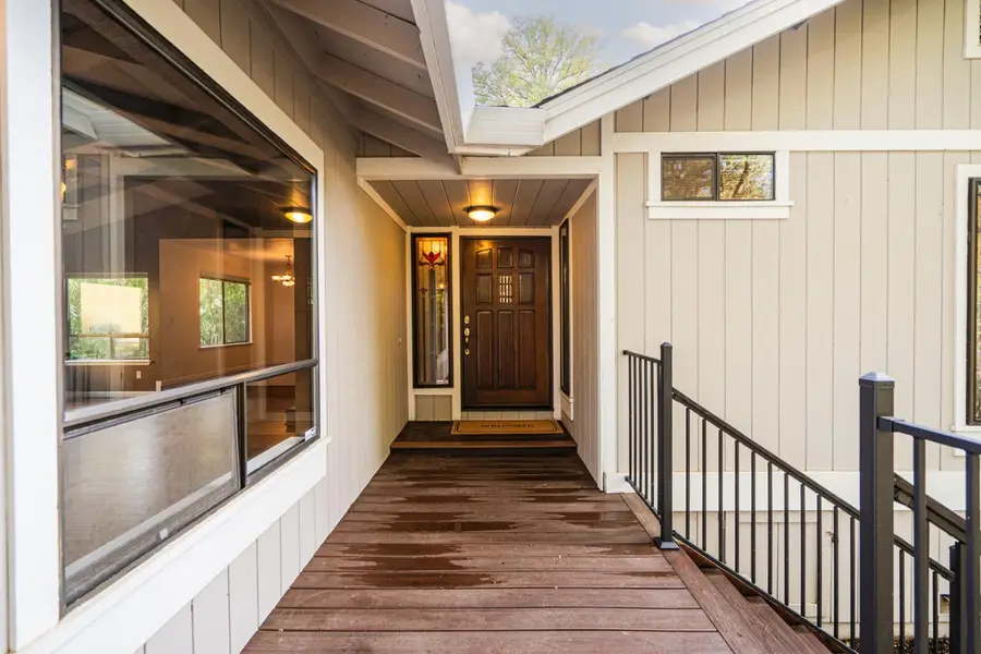 19501 Chaparral Circle, Penn Valley, CA 95946 - #2