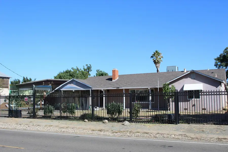 681 Taylor Road, Lodi, CA 95242 - #2
