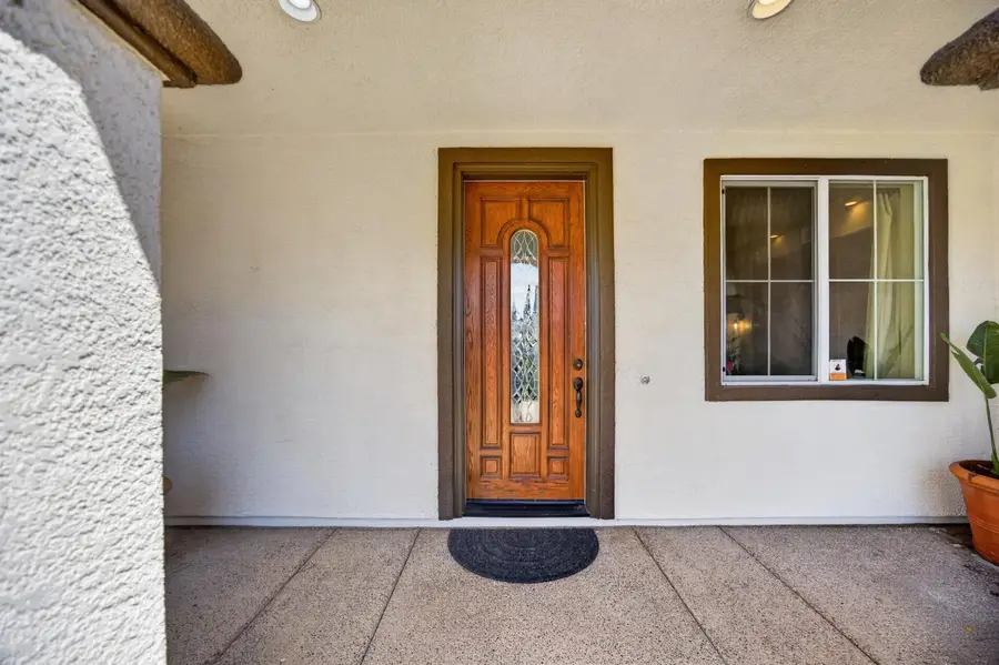 8445 Greentrails Way, Elk Grove, CA 95624 - #2