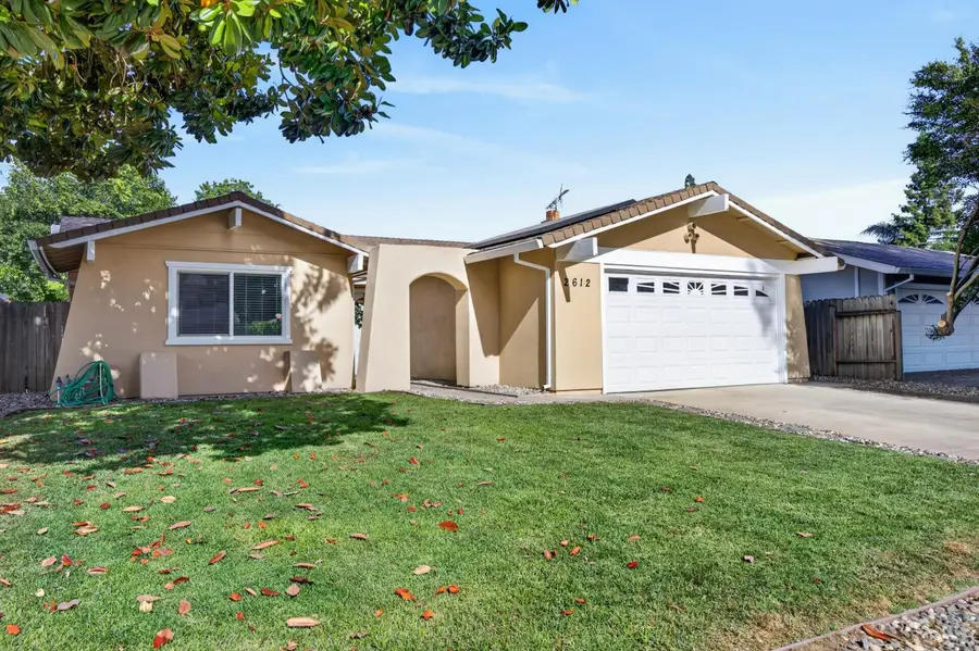 2612 Yuma Circle, Sacramento, CA 95827 - #2