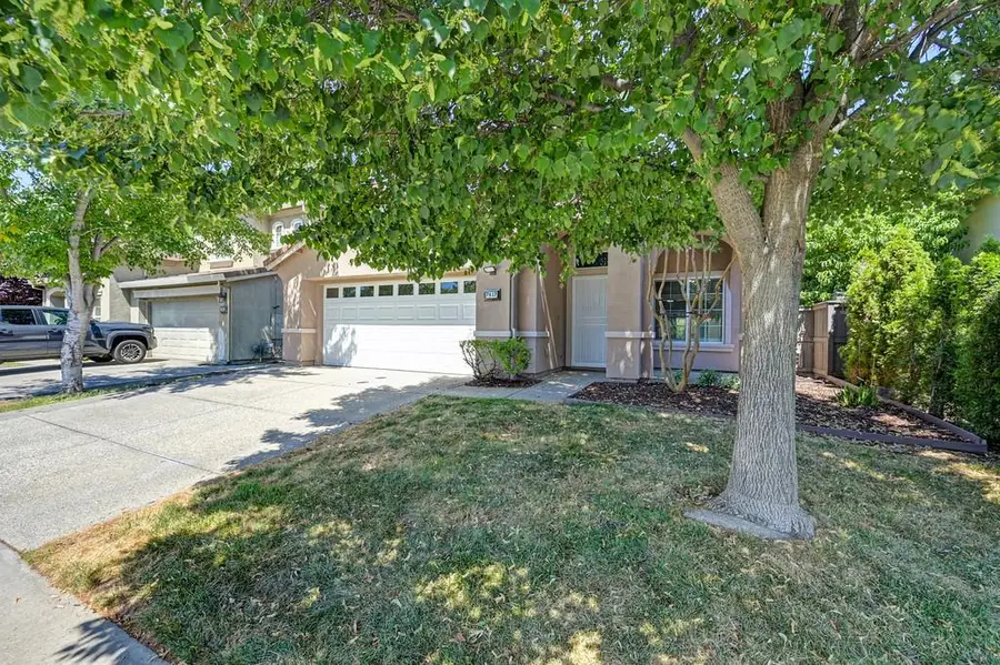 7617 Laguna Beach Way, Antelope, CA 95843 - #3