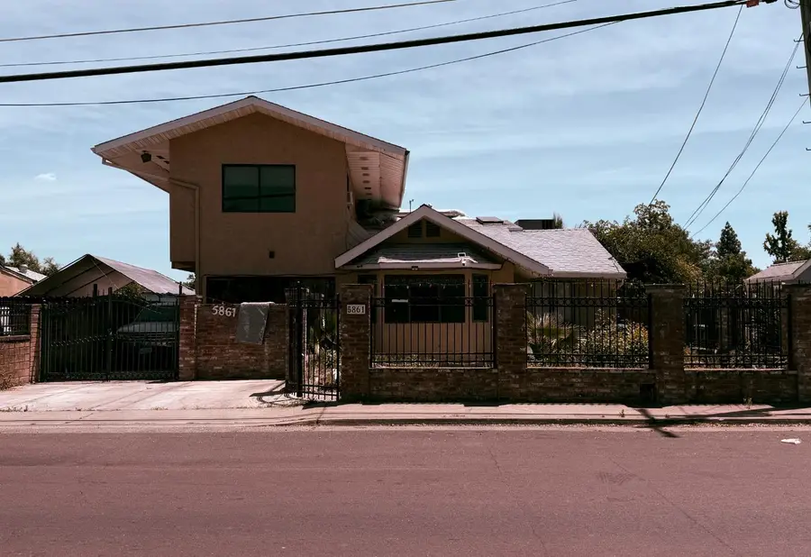 5861 Dewey Boulevard, Sacramento, CA 95824 - #2